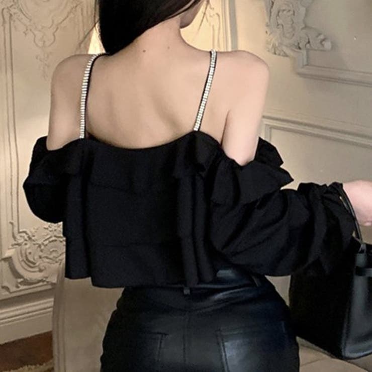 たっぷりフリルをあしらったブローチ付きオフショルトップス(TOPS) | GRAXIA | 詳細画像9 