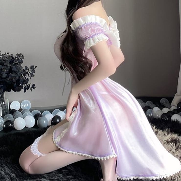 シャイニーな輝きに包まれるセクシーなアイドル風コスプレ(セクシーコスプレ) | GRAXIA | 詳細画像13 