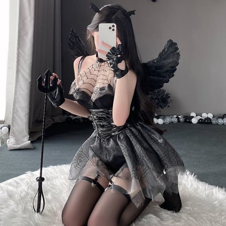 蜘蛛の巣が張り巡らされたふんわりワンピの小悪魔風コスプレ(セクシーコスプレ) | GRAXIA | 詳細画像7 
