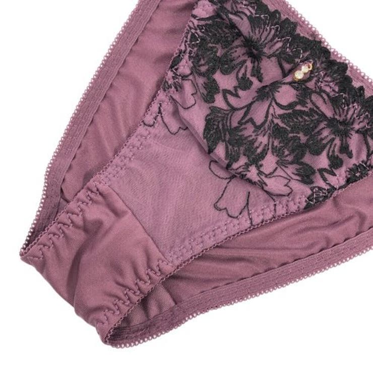 ブランジングでバストをしっかり包み込むブラ・ショーツセット(ブラセット) | GRAXIA | 詳細画像17 