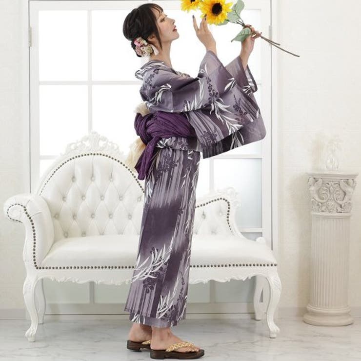 新品♡珍しい華やかで絵画のような浴衣
♡ 墨絵のような落ち着きある柳文様が古典で粋な浴衣3点セット