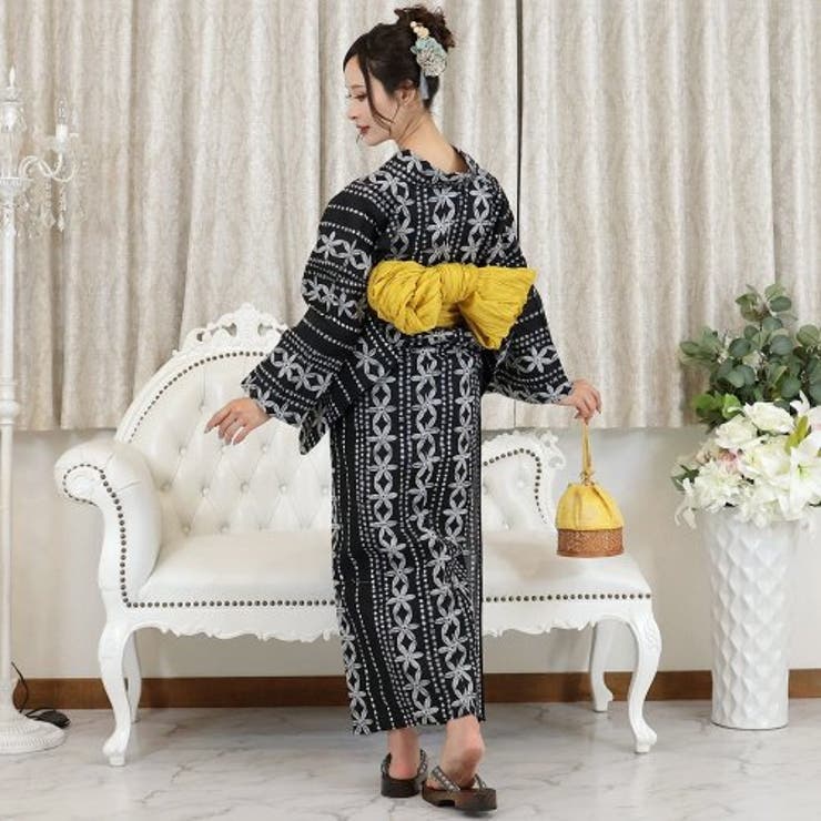 凛とした佇まいが引き立つ花柄ライン浴衣3点セット(YUKATA) | GRAXIA | 詳細画像4 