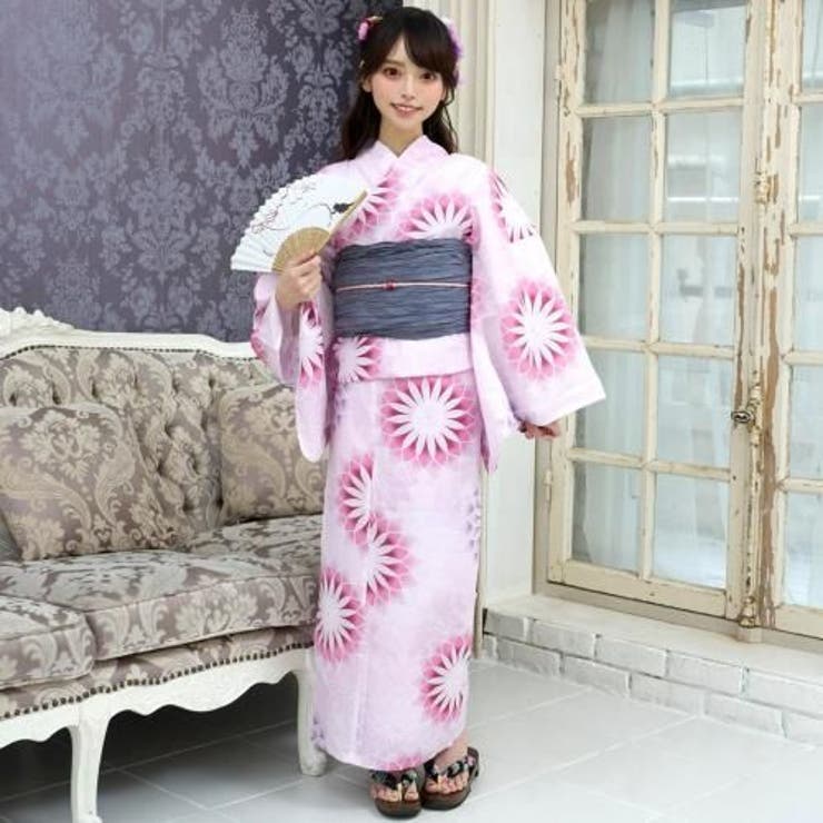 専用です☆白にピンクの花や鞠模様の着物にブルーの帯セット 華やかなピンクの幾何学花模様の浴衣3点セット(YUKATA)[品番