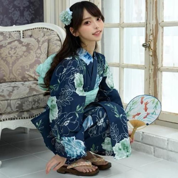 ネイビーにクラシカルな淡いグリーン系花柄浴衣3点セット(YUKATA