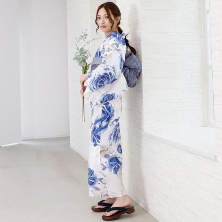 涼しげな白地に咲く大判の青い薔薇がエレガントな大人浴衣2点セット(YUKATA) | GRAXIA | 詳細画像3 