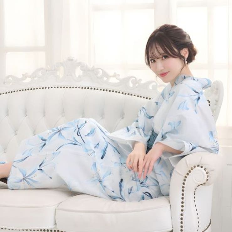涼風まとう薄水色に凛と咲く古風な百合の浴衣2点セット(YUKATA) | GRAXIA | 詳細画像11 