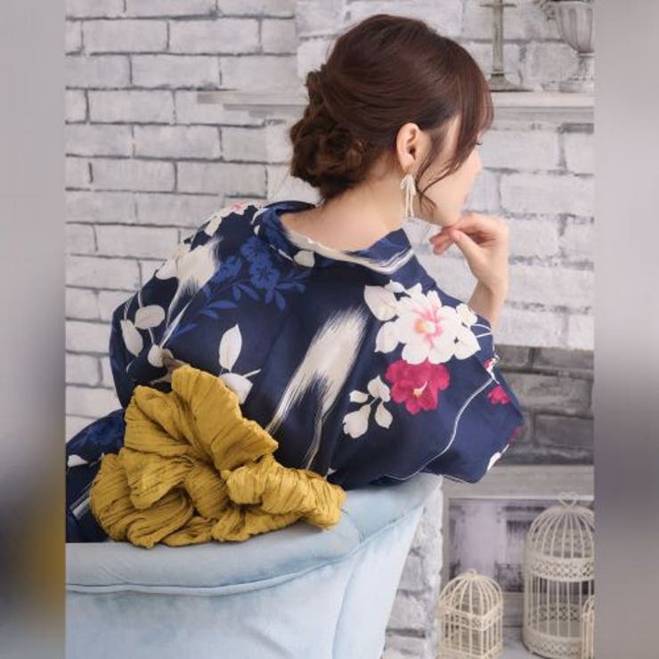 清涼な紺地に揺蕩う水流と艶めく紅椿が魅せるモダン浴衣2点セット(YUKATA) | GRAXIA | 詳細画像11 