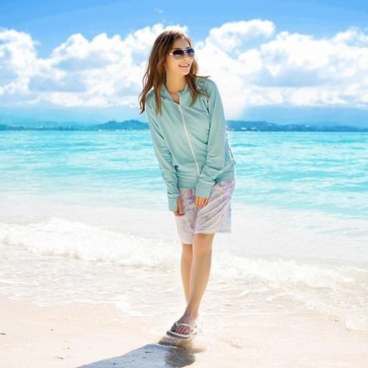 鮮やかカラーストライプが周りと差をつけるラッシュガード付き体形カバー水着4点セッ… | GRAXIA | 詳細画像9 