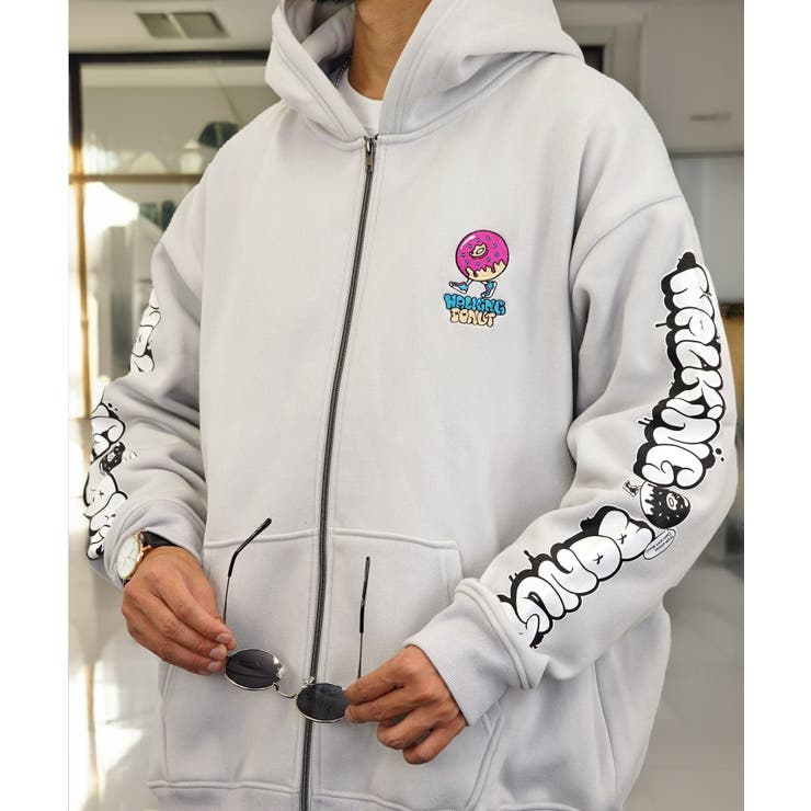 Remember.（リメンバー）の「Wave & Flower Embroidery Hoodie