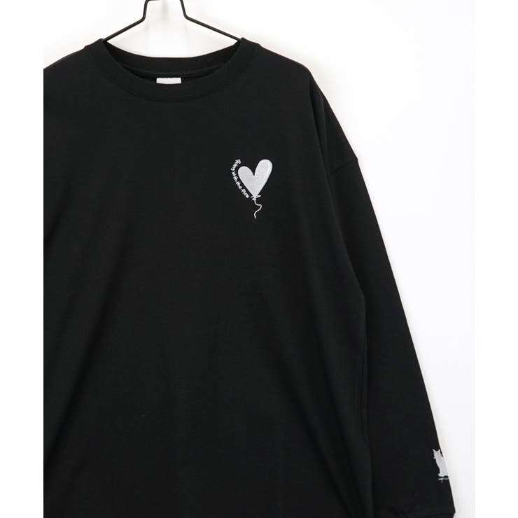 ハート 2か所刺繍 長袖Tシャツ 白 黒 Tシャツ