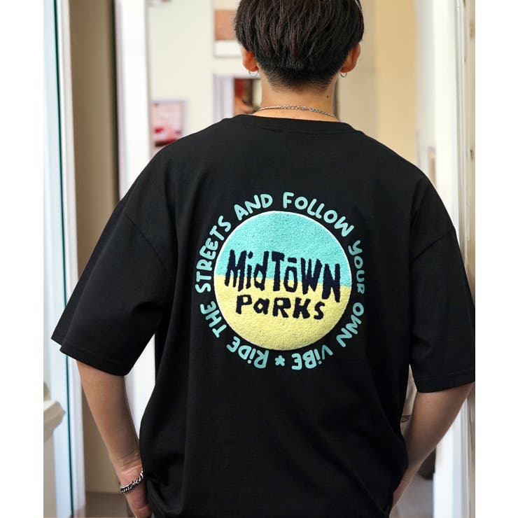 ブラック-サークル | ルーズフィット グラフィック Tシャツ バックプリント | GROOVY STORE