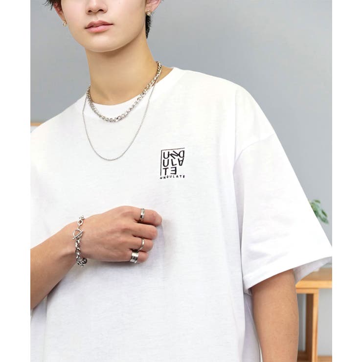 刺繍 ワンポイント Tシャツ半袖 T ロゴ ワイド  | GROOVY STORE | 詳細画像2 