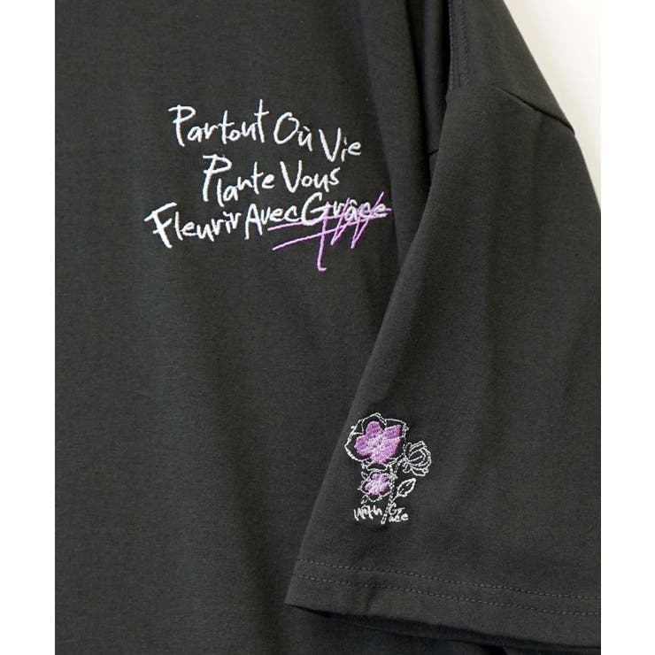 【刺繍】ワンポイント Tシャツ半袖 グラフィック フラワー ロゴ 袖刺繍 | GROOVY STORE | 詳細画像9 