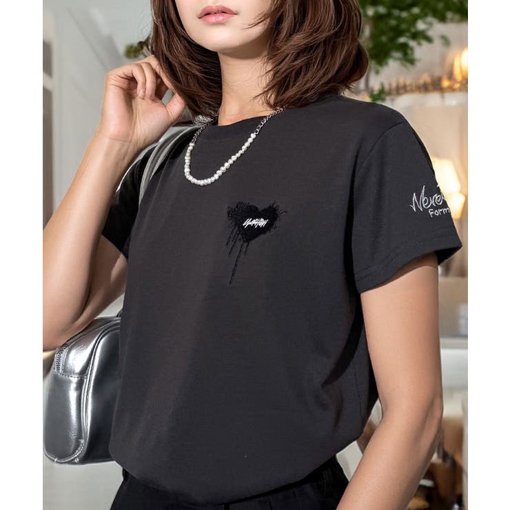 ブラック系-ハート | 【刺繍】ワンポイント Tシャツ半袖 グラフィック | GROOVY STORE