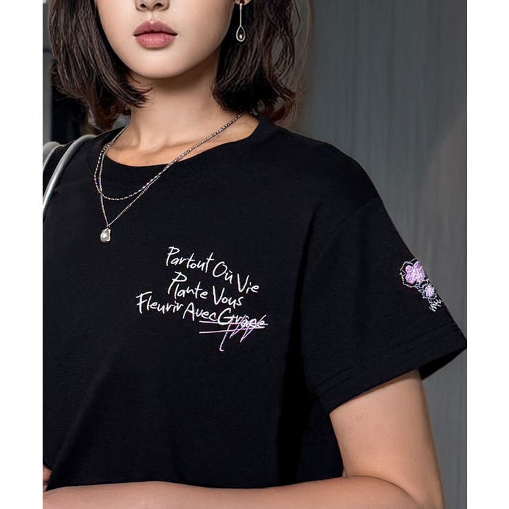 ブラック | 【刺繍】ワンポイント Tシャツ半袖 グラフィック フラワー ロゴ 袖刺繍 | GROOVY STORE