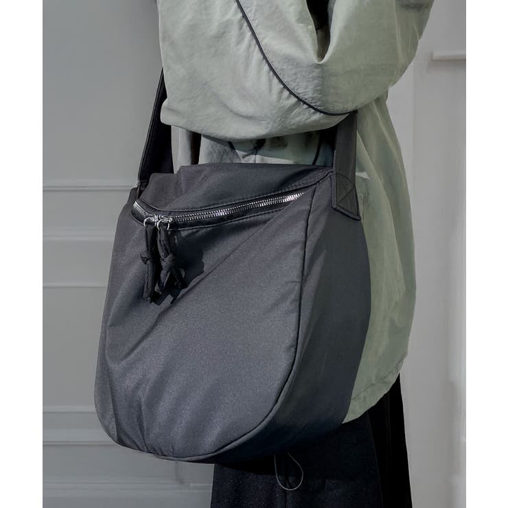 韓国　COMD☆APPETIZER BAG ショルダーバッグ 韓国人気 COMD APPETIZER BAG PASTRY NAVY (トートバッグ) 106085233