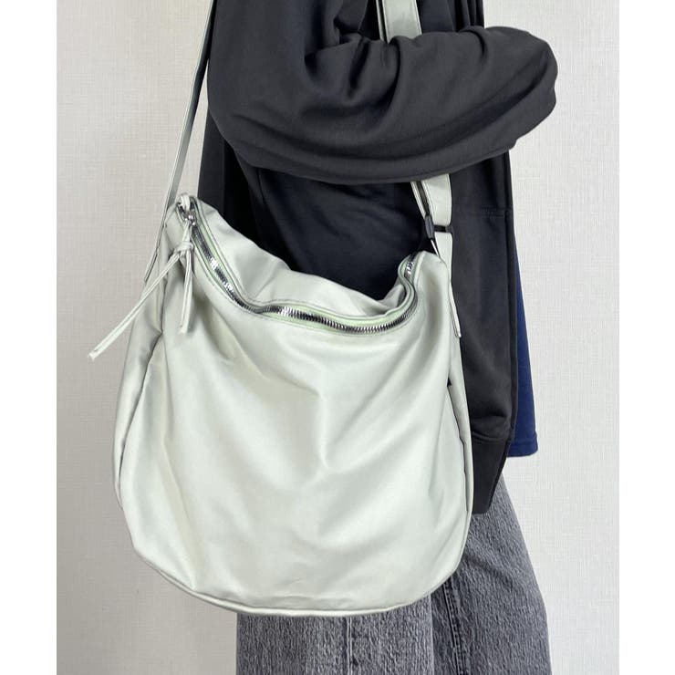 韓国　COMD☆APPETIZER BAG ショルダーバッグ アジャスターベルト付き ショルダーバッグ 斜め掛け バッグ 韓国