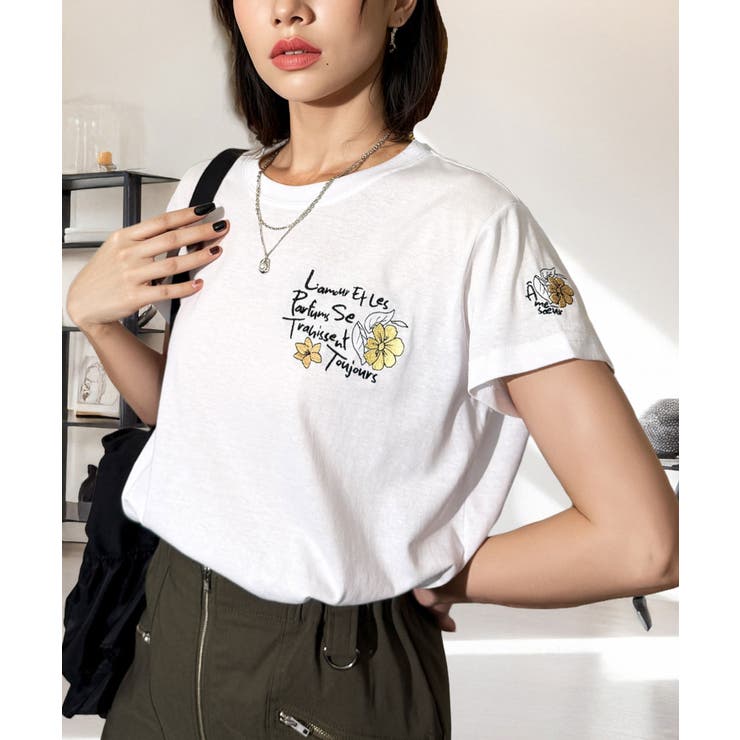 toga pulla グラフィック プリント イーグル 刺繍 Tシャツ フラワー toga pulla グラフィック プリント イーグル 刺繍 Tシャツ フラワー