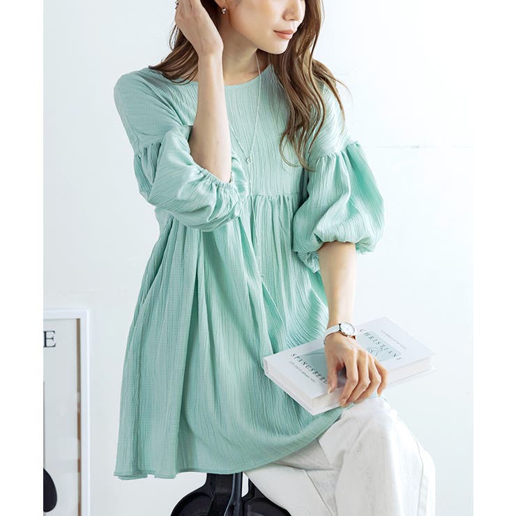 信頼も厚い 縦ジャガードボリューム袖チュニック 半袖[品番 チュニック トップス