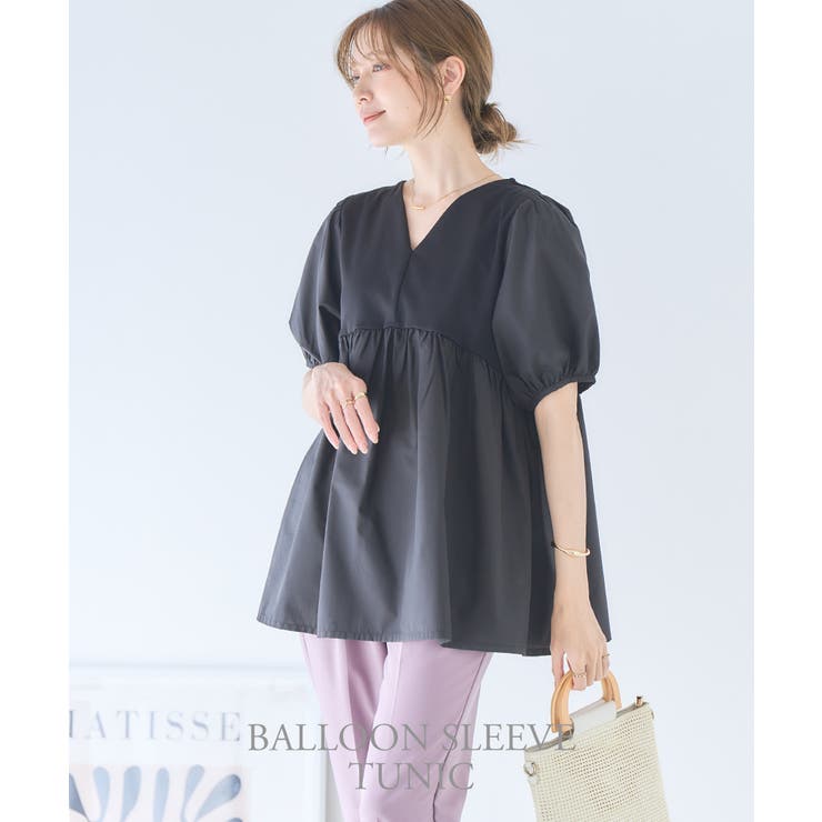 fitmore vネックパール ペプラム ブラウス 新品未使用タグ付き Vネックパールショルダーフリルブラウス【宅配便】 | Fit more