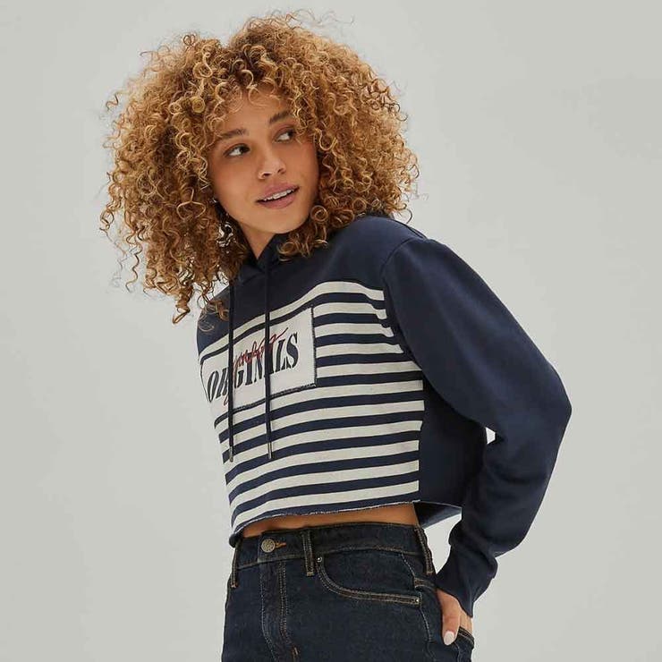 [GUESS] GUESS Originals Cropped Hoodie | GUESS OUTLET【WOMEN】 | 詳細画像1 
