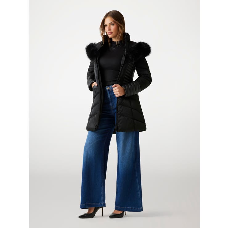 guess レディース　セットアップ　上S 下XS ナイロンジャケット guess-w62p04k4jp0.jpg