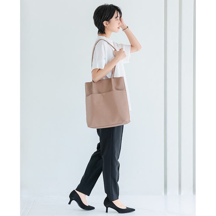 コーデやシーンを選ばないシンプルデザイン。フェイクレザータックトートバッグ トー… | HAPPY急便 by VERITA.JP | 詳細画像10 