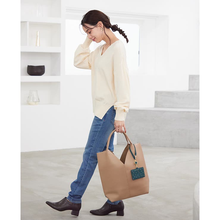 空に煌めく満天の星たち。星空パスケース パスケース 定期入れ[品番