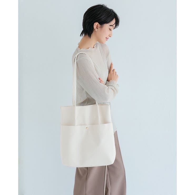 アイボリー(4550521040321) | コーデやシーンを選ばないシンプルデザイン。フェイクレザータックトートバッグ トー… | HAPPY急便 by VERITA.JP