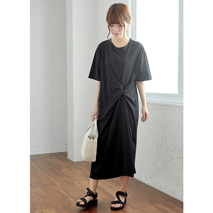 ウエストにアクセント。ツイスト Tシャツワンピ ワンピース[品番