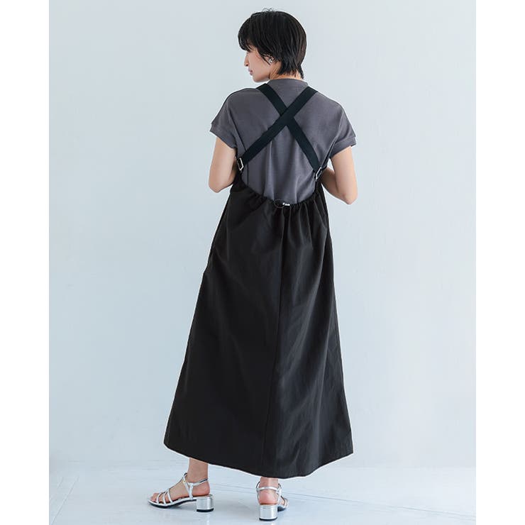 HISCHRONE ヒスクローネ　ワンピース　エプロン　※難あり 大人可愛い後ろ姿。ワッシャータフタ 後ろクロスエプロンワンピ