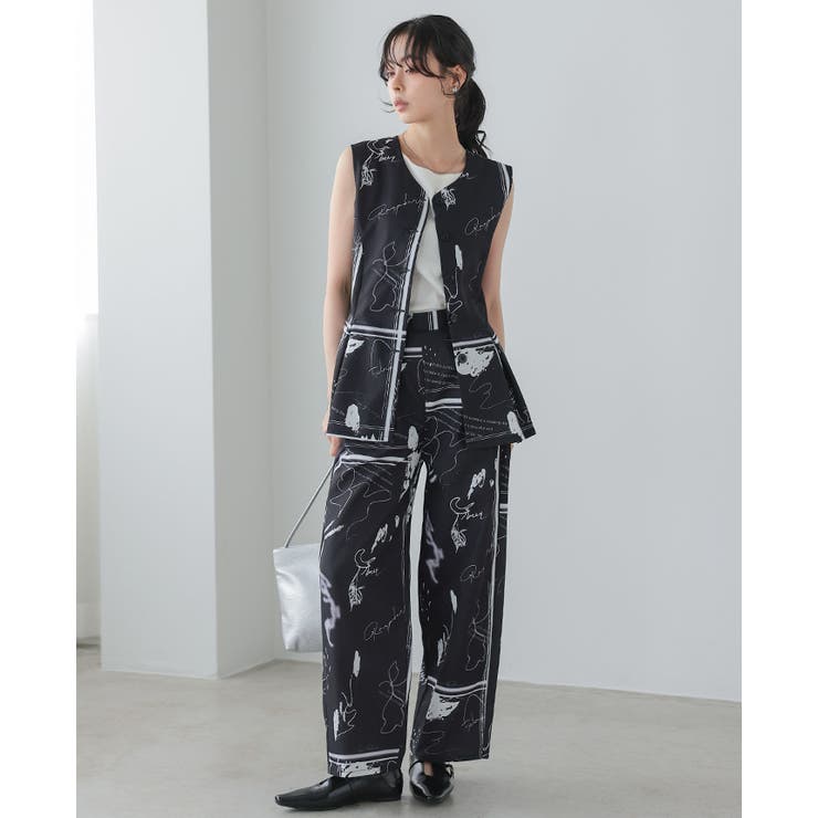 日常にアートを感じる。英字プリントベスト ベスト ジレ | HAPPY急便 by VERITA.JP | 詳細画像13 