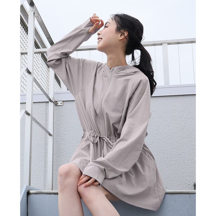 サンドベージュ | 素早く乾いてさらっと快適！UV＆DRYタッチ指穴付きロング丈ジップアップパーカー… | HAPPY急便 by VERITA.JP