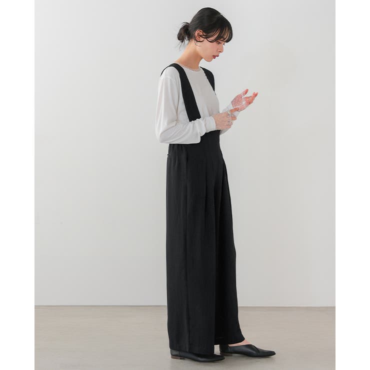 着るだけでサマになる大人アイテム。タックサロペットパンツ パンツ ワイドパンツ | HAPPY急便 by VERITA.JP | 詳細画像17 