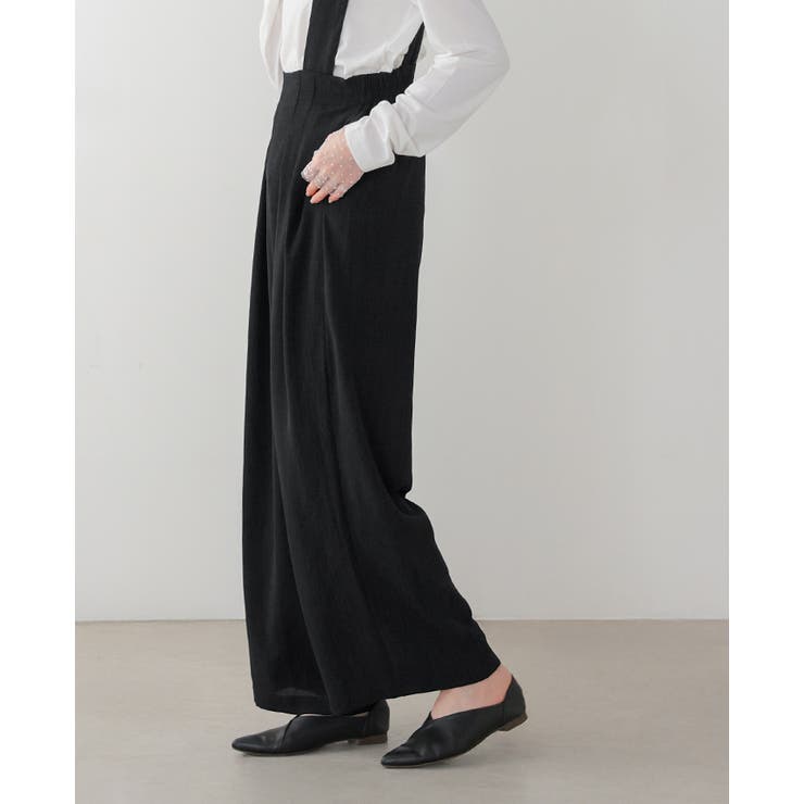 着るだけでサマになる大人アイテム。タックサロペットパンツ パンツ ワイドパンツ | HAPPY急便 by VERITA.JP | 詳細画像18 