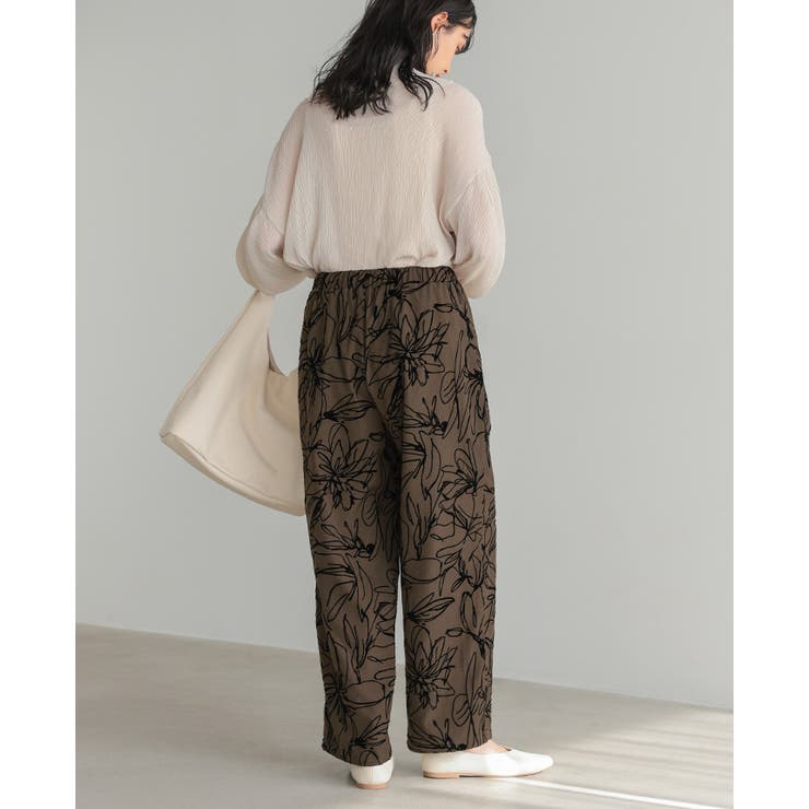 さりげなく華やぐ主役級パンツ。フロッキーフラワーワイドパンツ パンツ ワイドパン… | HAPPY急便 by VERITA.JP | 詳細画像14 