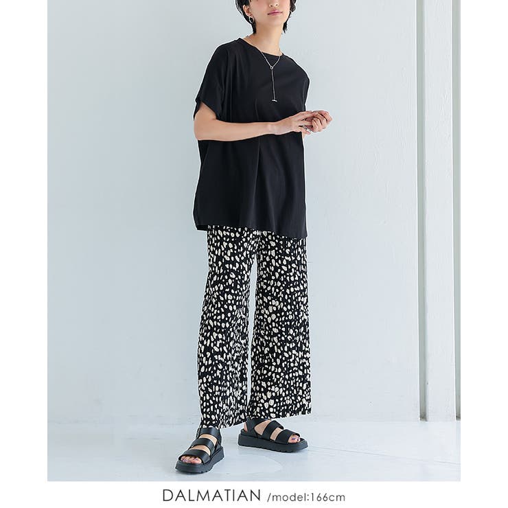 イツセイミアケプリーツプリーツパンツ おしゃれにスタイルアップ。プリーツパンツ パンツ プリーツ