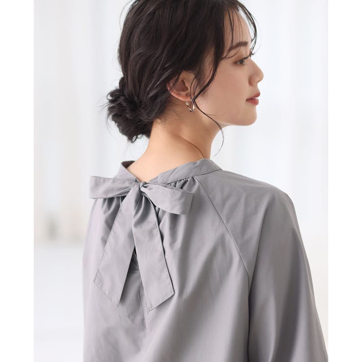 HER. ハー　バックリボンブラウス　シャツ　グレー　F　ゆったり セール】 〈手洗い可能〉綿 ナイロン バック リボン ブラウス （シャツ