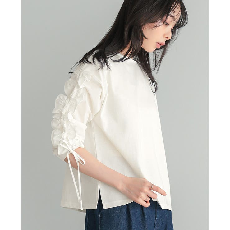 くしゅっとした袖のフリルが主役。袖シャーリングフリルトップス ブラウス ギャザー | HAPPY急便 by VERITA.JP | 詳細画像7 