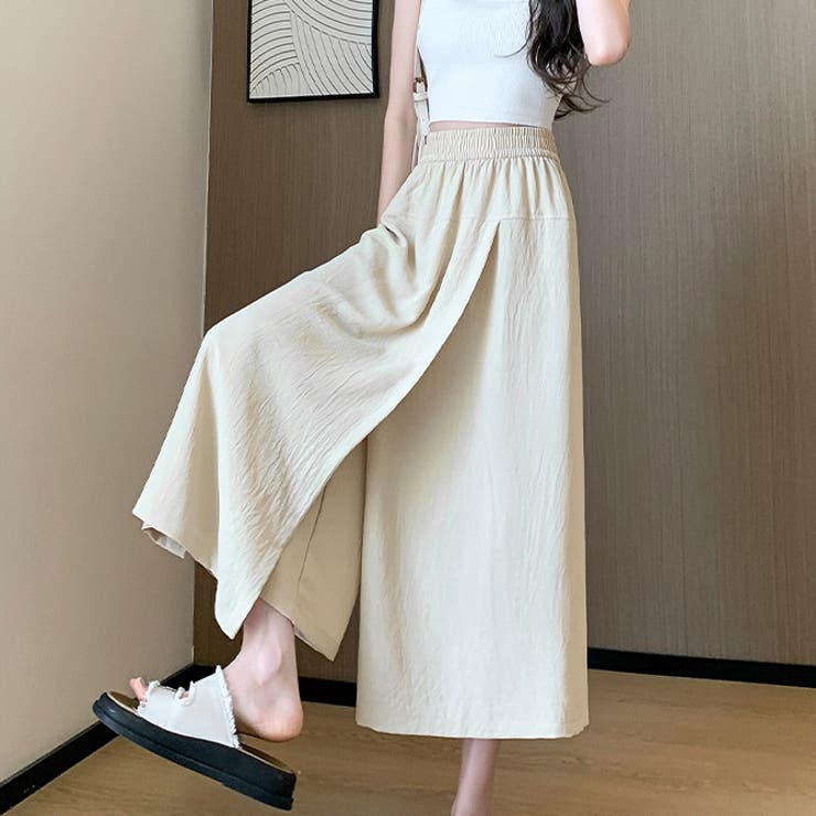 ベージュ
