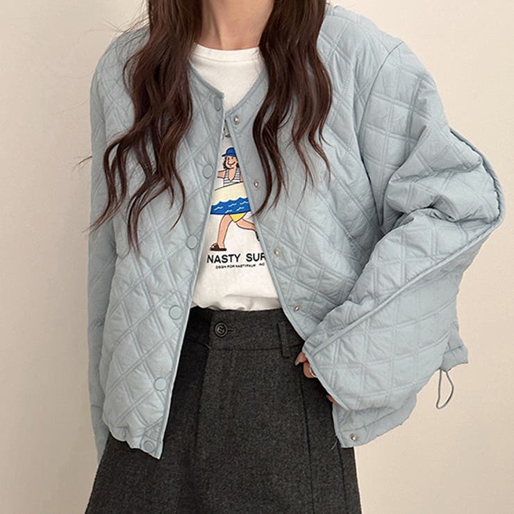 ブルー