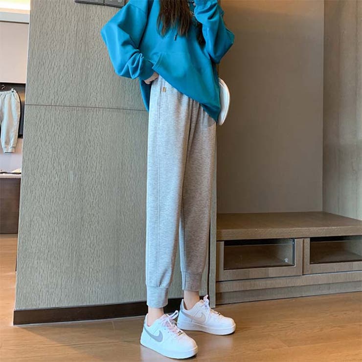 グレー | マタニティ パンツ スウェット ボトムス ロング お腹楽ちん 安心 秋 新作 | WITCH