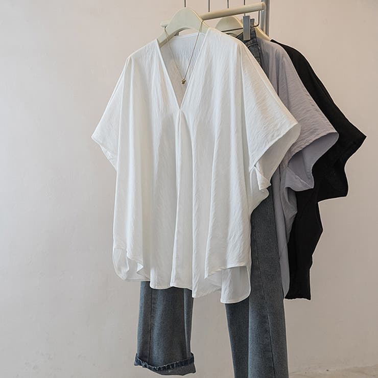 ホワイト | ターンバック袖ルーズフィットスキッパーブラウス | WITCH