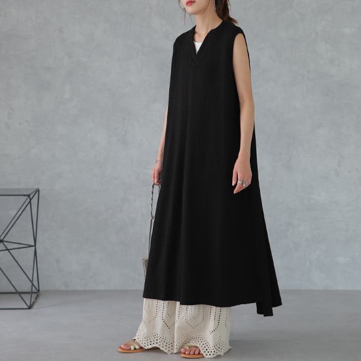 ブラック | ワンピース レディース ロングワンピース キーネック ノースリーブ ワッフル | HUG.U