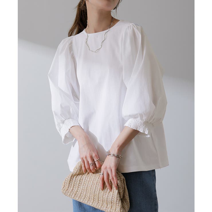 ホワイト | Tシャツ レディース トップス パフスリーブ 半袖 バルーン ぽわん袖 きれい | HUG.U