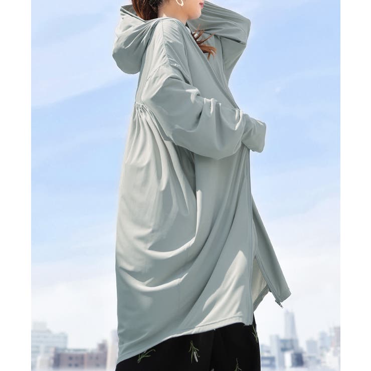 美品【UNIVERSAL SEVEN】ロングパーカー 秋アウター 美品【UNIVERSAL SEVEN】ロングパーカー 秋アウター