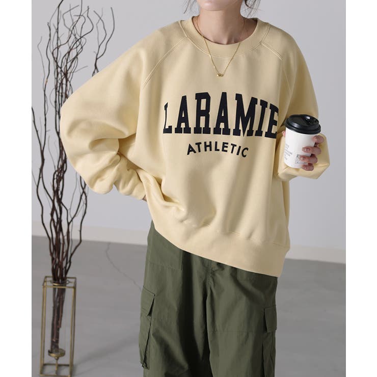 バニラ | トップス ロゴ スウェット | HUG.U