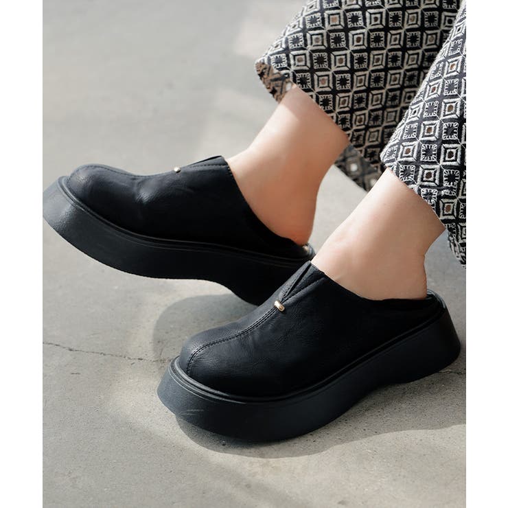 ブラック | スリッポン 厚底 踵踏める | HUG.U