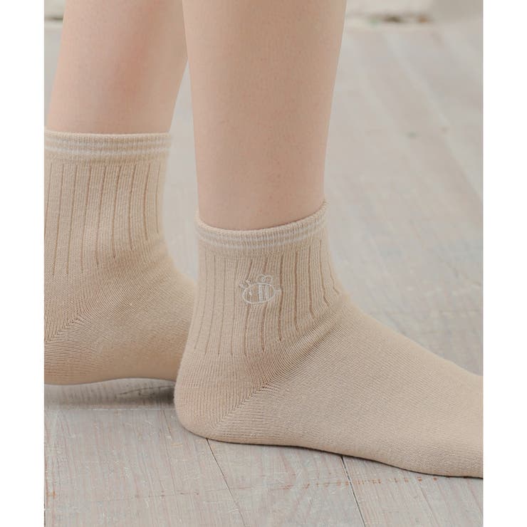 ベージュ／ハチ | 靴下 ソックス ショート丈 | Honeys