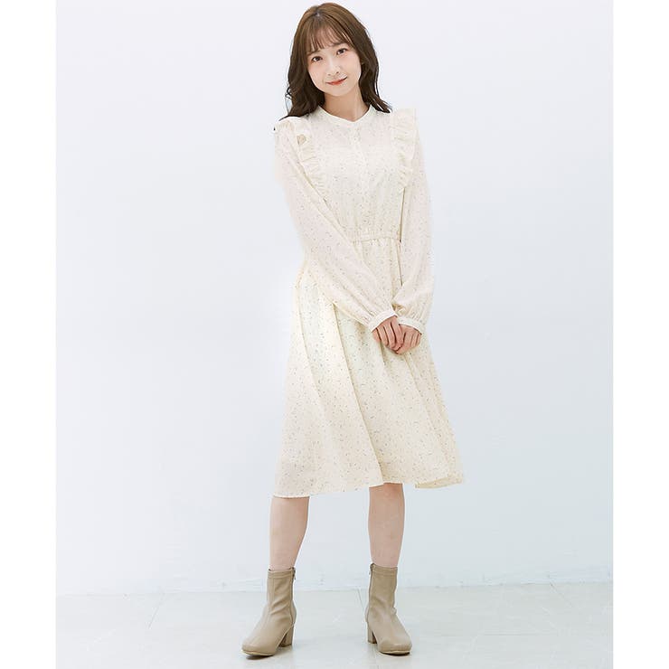 完売♡ハニーバンチプリーツワンピース風ナポレオンコート♡ホワイト 完売♡ハニーバンチプリーツワンピース風ナポレオンコート♡ホワイト